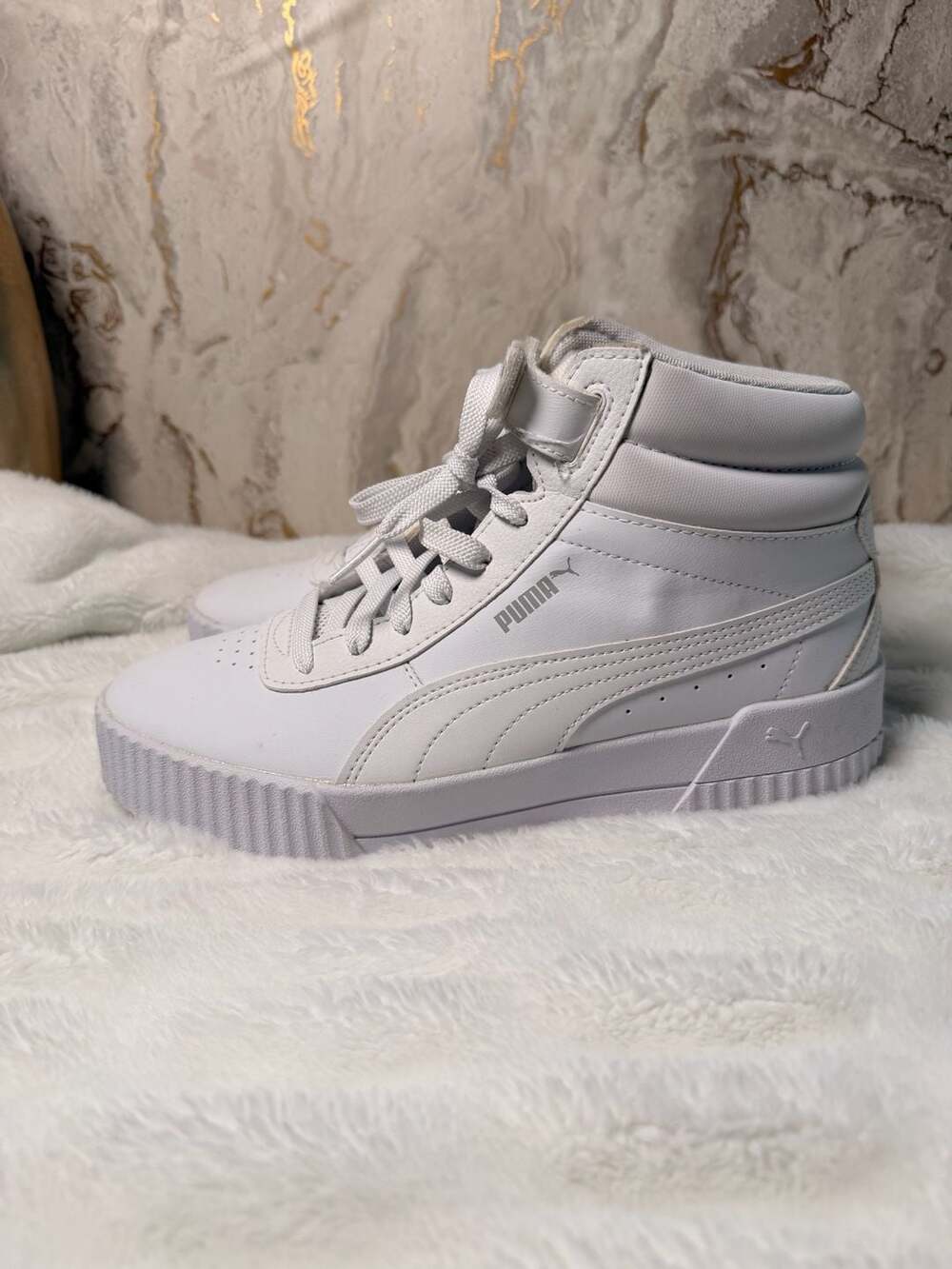 Puma White Sneakers Women's Size 9.5 Softfoam